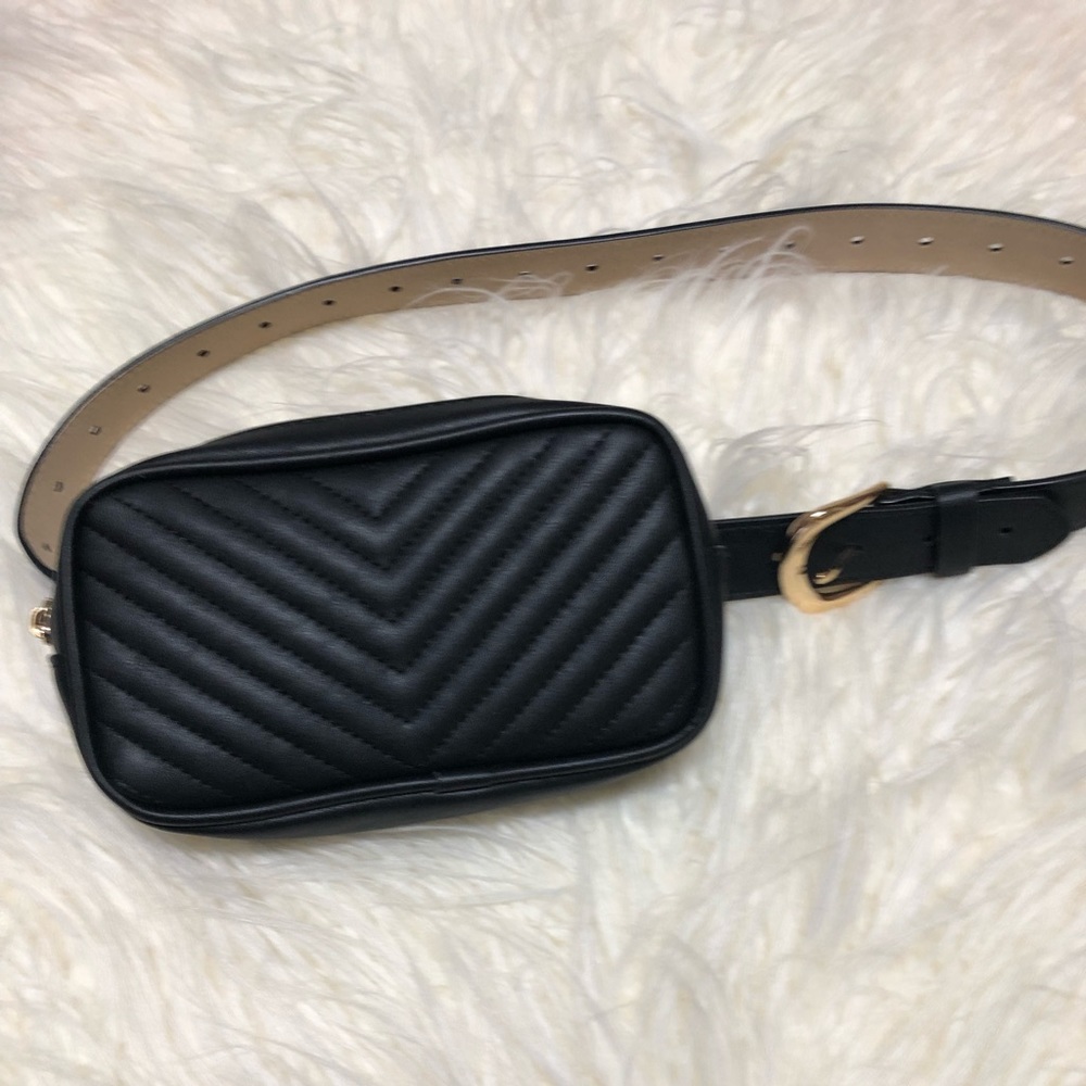 Steve Madden belt bag